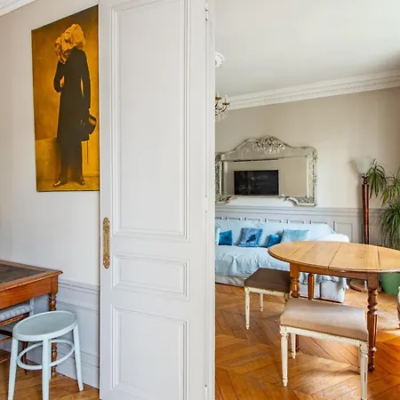 Apartment Beaumarchais-bel Au Coeur Du Marais